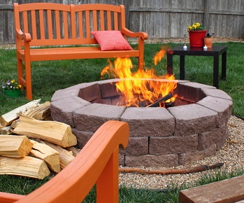 How to keep children safe around bonfires